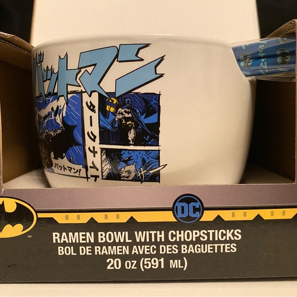 Batman DC - Picture 1 of 4